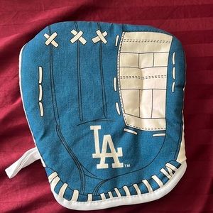 LA Dodgers Oven Mit